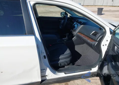 2018 Subaru Outback 2.5I Limited z USA, uszkodzony, nr VIN 4S4BSANC9J3232930